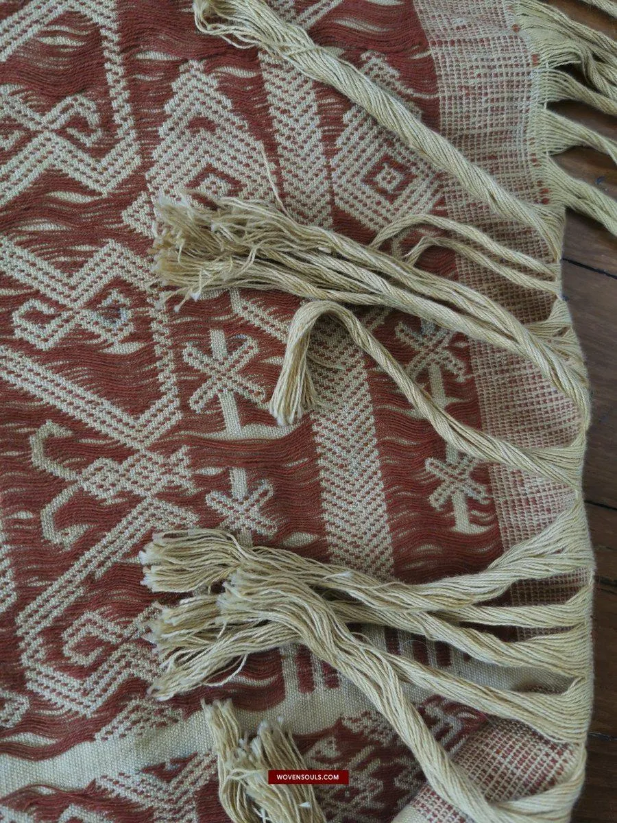 1411  SOLD Superb Old Sumba Ceremonial Weaving Lau Pahikung - Woven   Painted