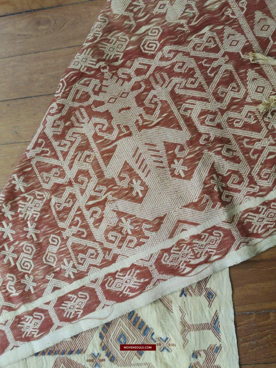 1411  SOLD Superb Old Sumba Ceremonial Weaving Lau Pahikung - Woven   Painted