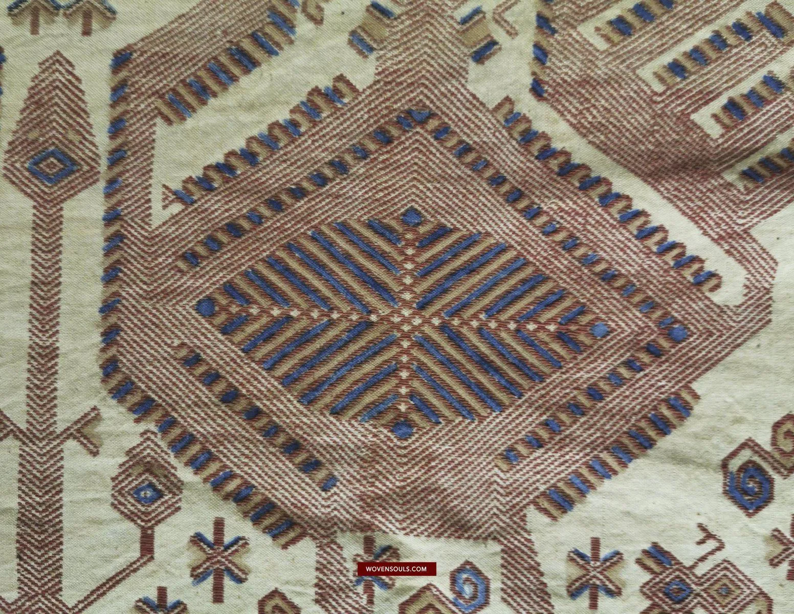 1411  SOLD Superb Old Sumba Ceremonial Weaving Lau Pahikung - Woven   Painted