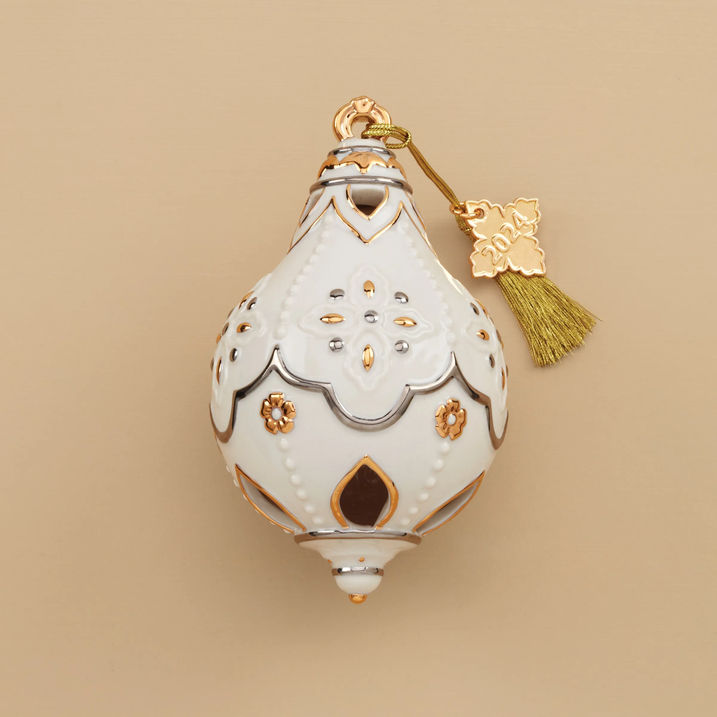 2024 Lenox Annual Ornament
