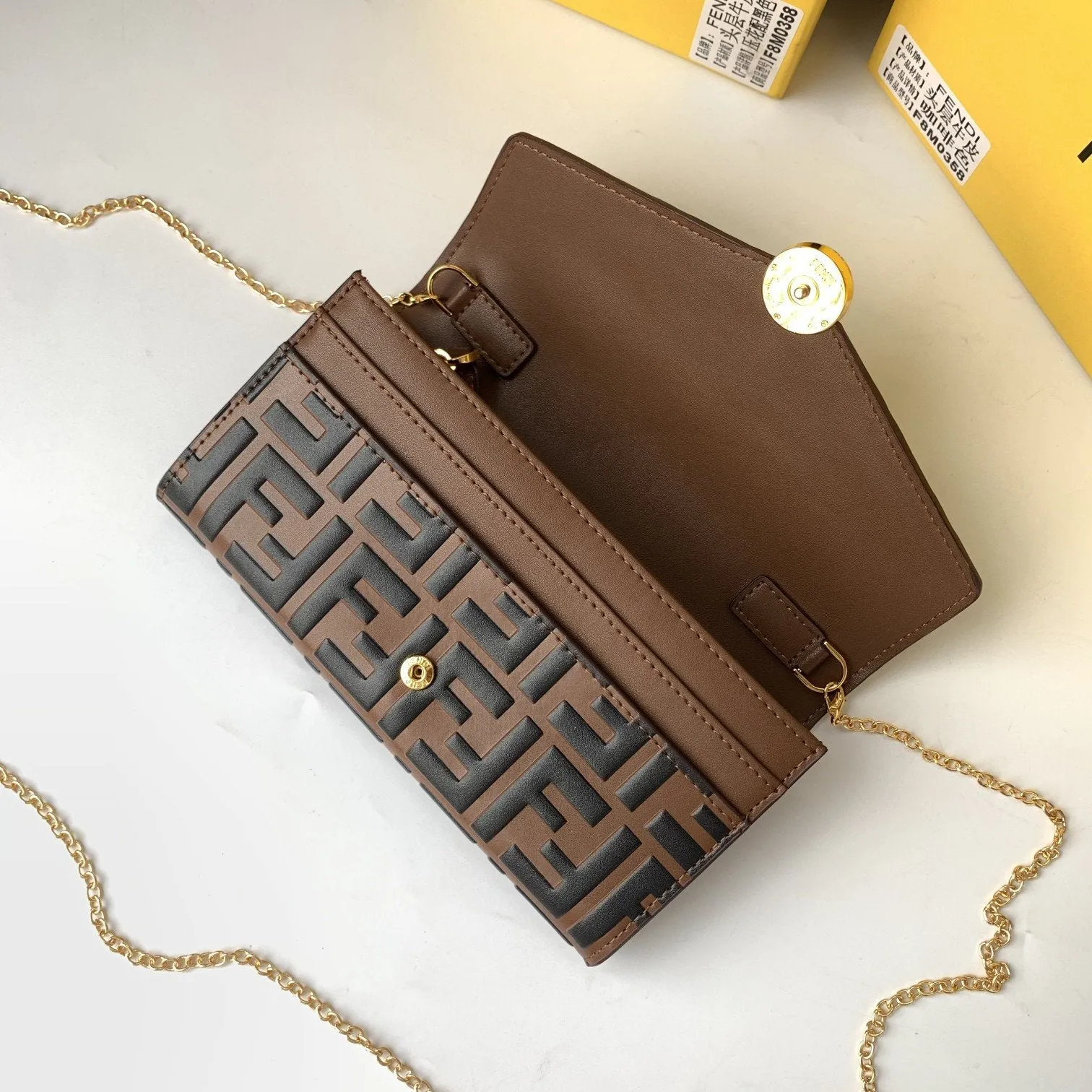 EN   Designer bags by Fendi 168