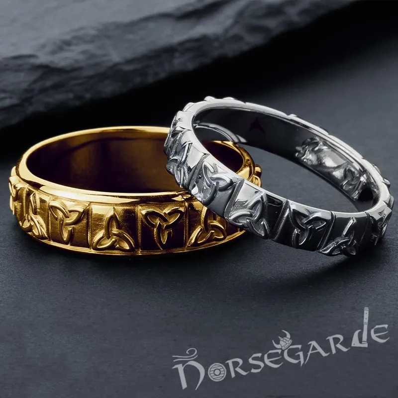 Handcrafted Triquetra Noble Band - Gold