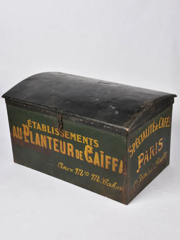 Large antique French trunk - triporteur delivery chest 41¾"