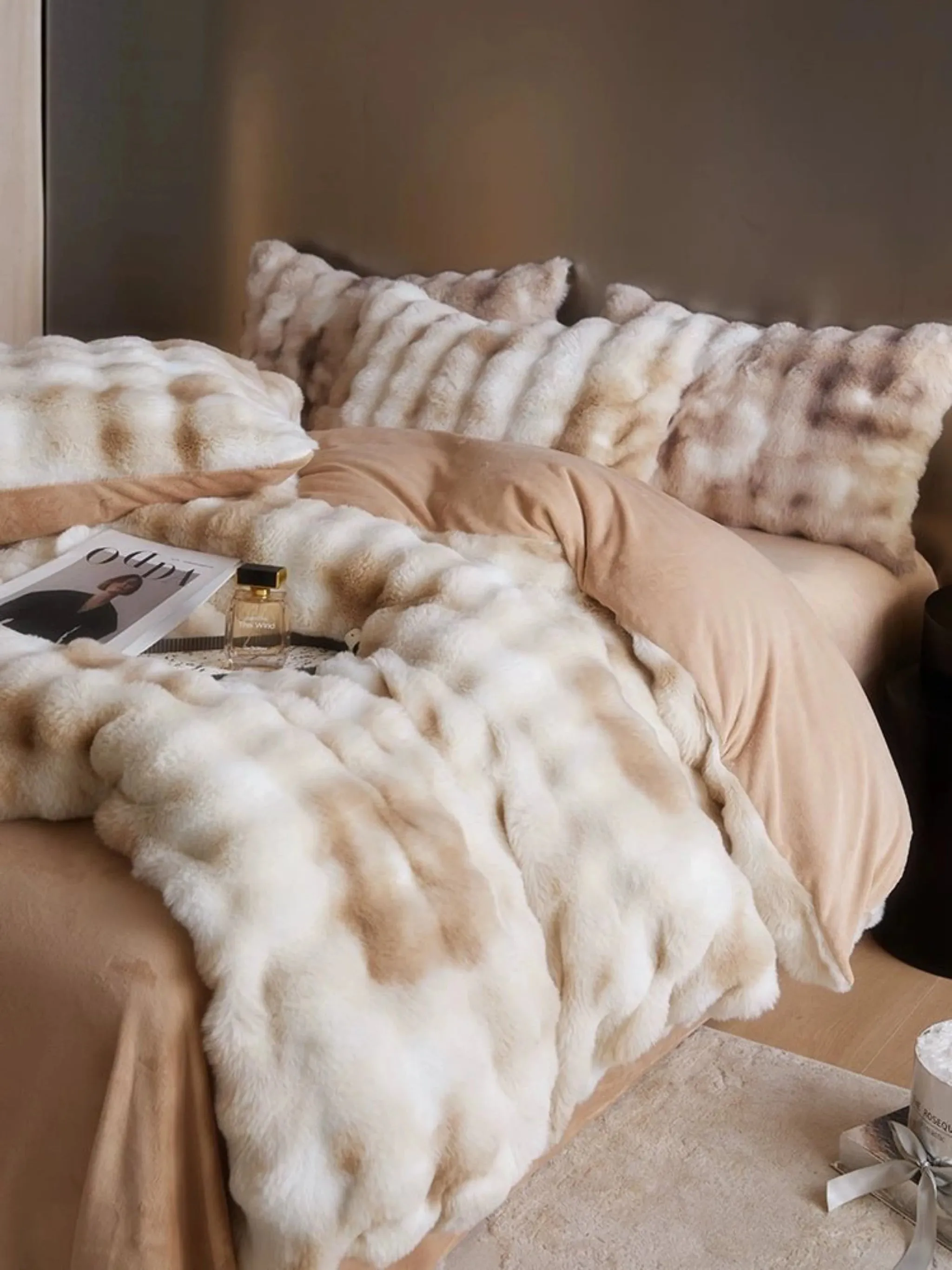 Luxurious Bunny Cashmere Four-Piece Winter Bedding