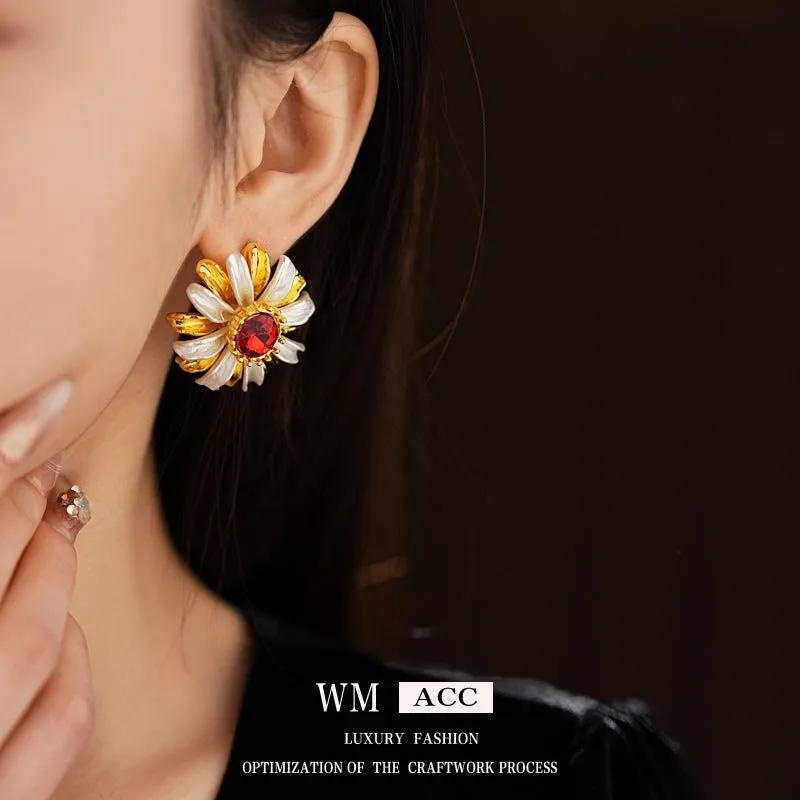 Luxurious Flower Geometric Flower Acrylic Diamond Inlay Earrings