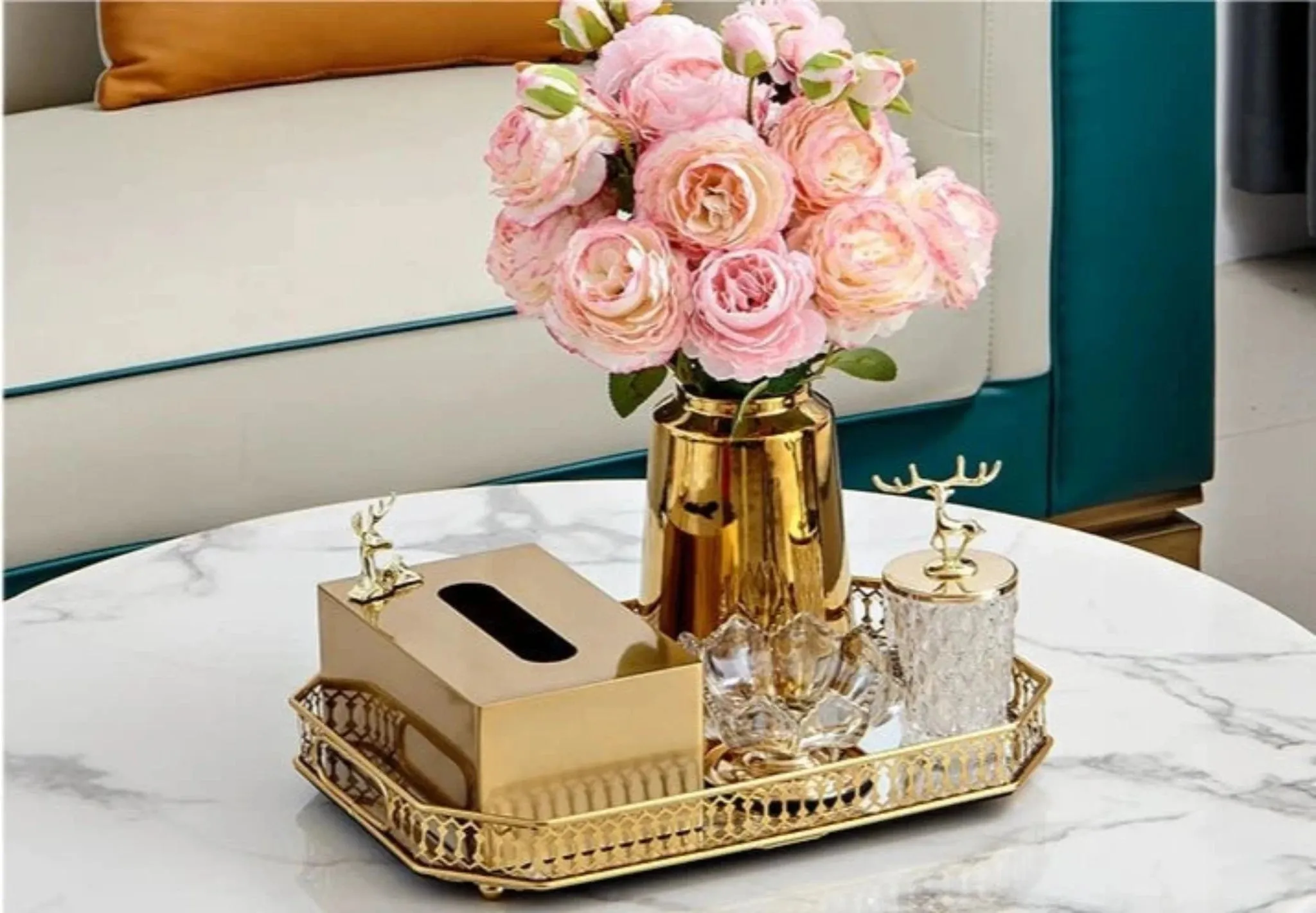 Luxurious Golden Alloy Tissue Box for Modern Living Spaces