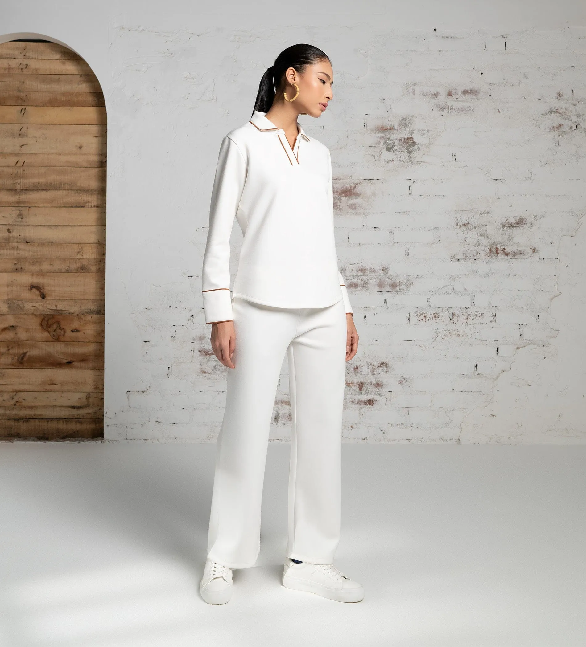Luxurious white Scuba Top