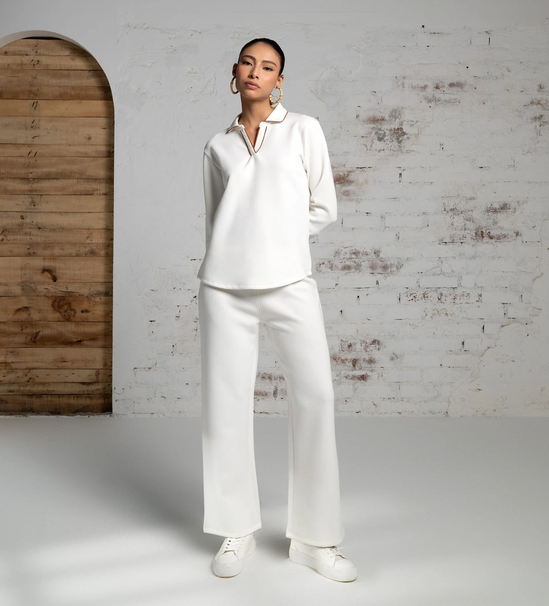 Luxurious white Scuba Top