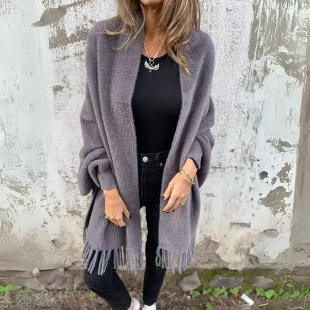 Luxurious Women's Cardigan - Fall & Winter Collection 2024