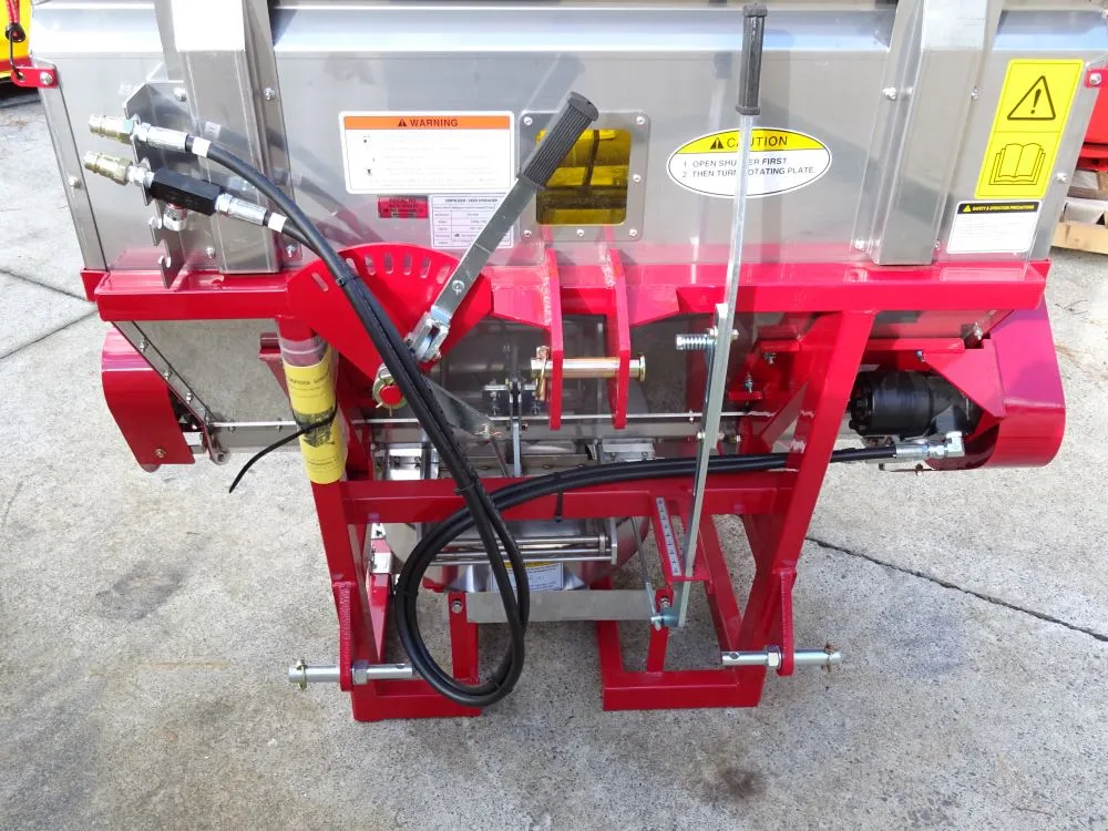 Multi Spreader IOD-600-J 780L  with Side Dresser