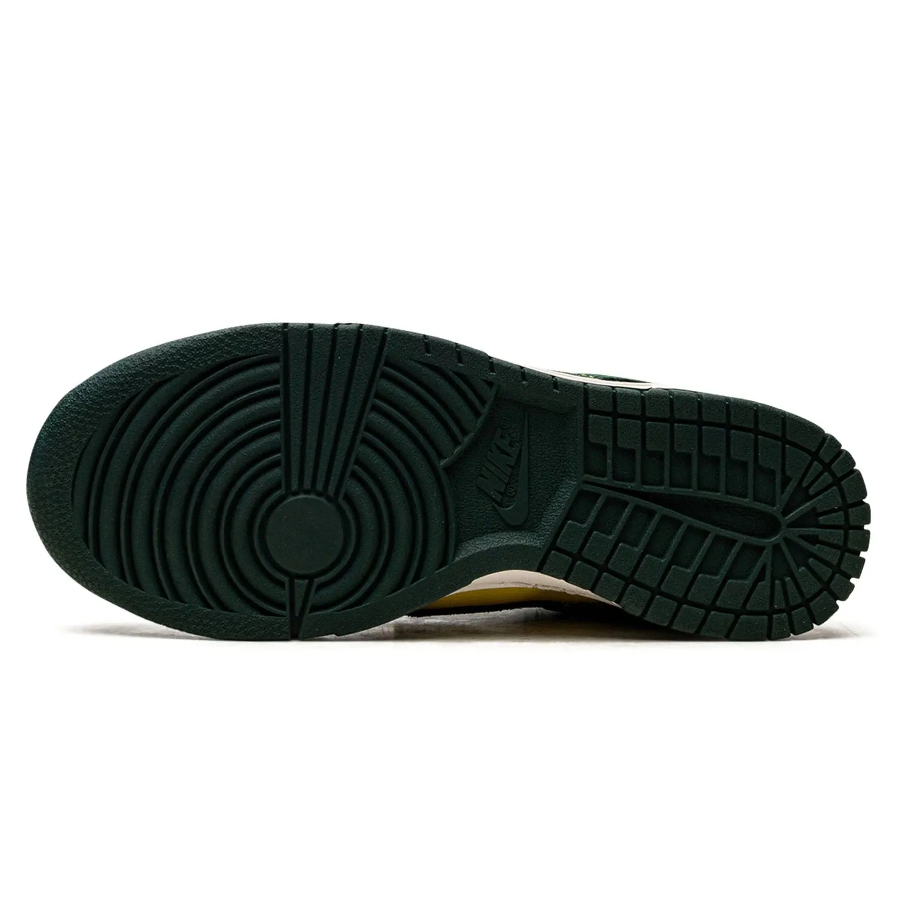 Nike Dunk Low SE Wmns 'Noble Green'
