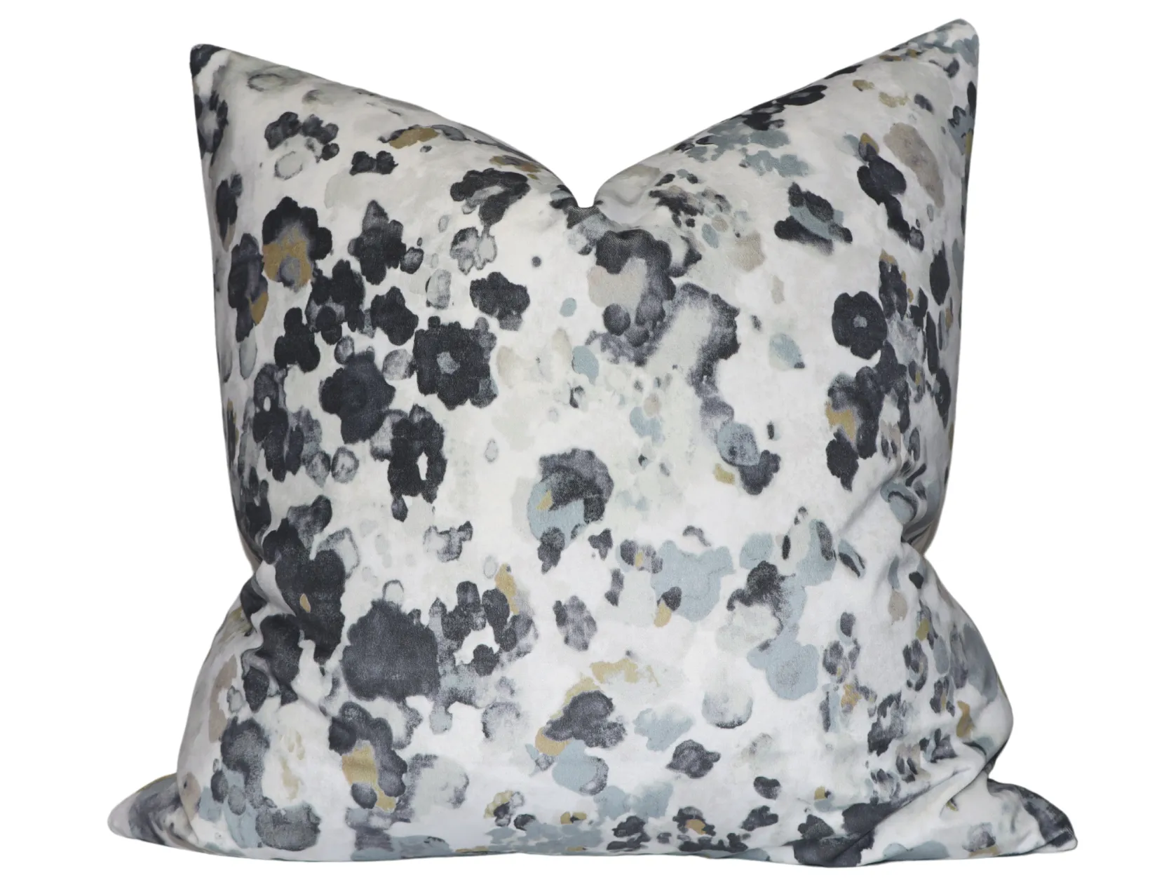 Niumi Storm Luxurious Velvet Pillow Cover