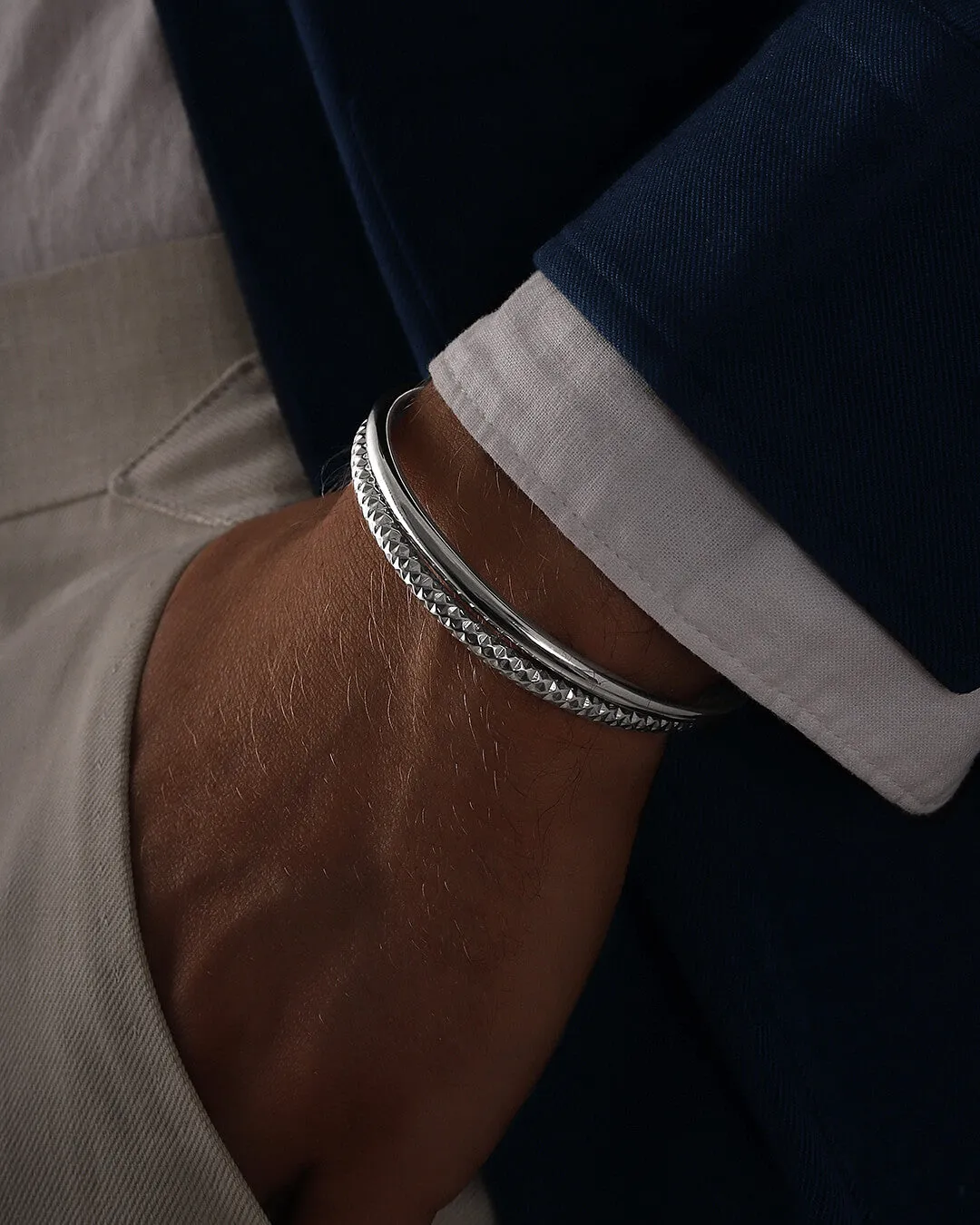 Noble Bangle Polished