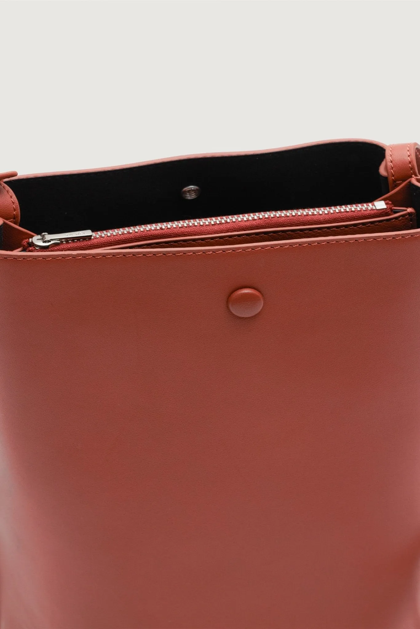 Phoebe Bucket | Teracotta