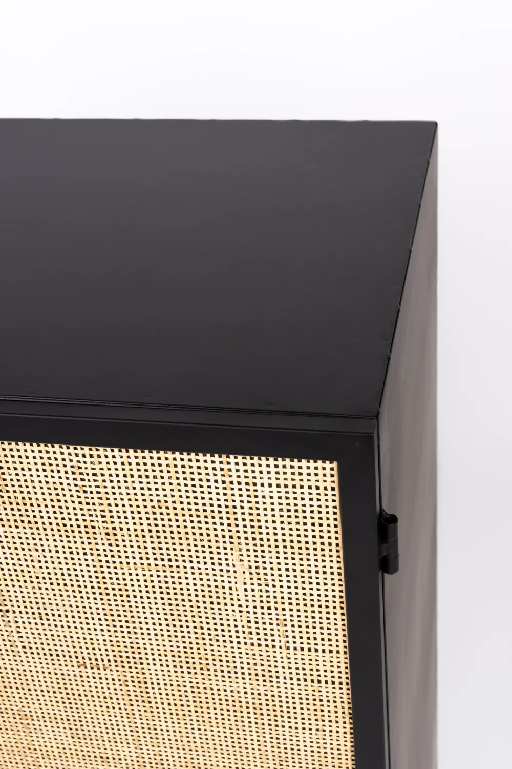 Rattan Webbing Cabinet | DF Guuji