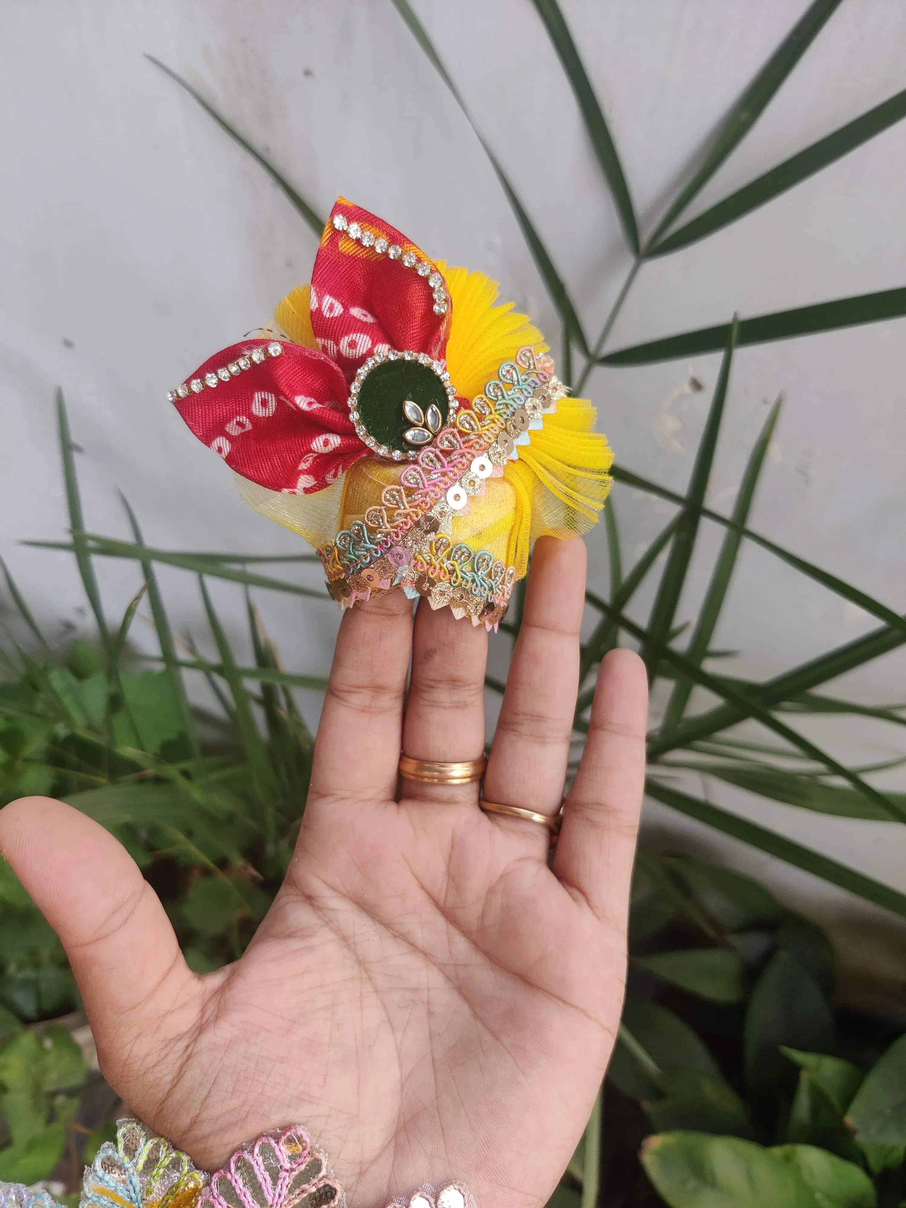 Red yellow heavy bhandej patti with pagadi and patka janmashtami special laddu gopal dress