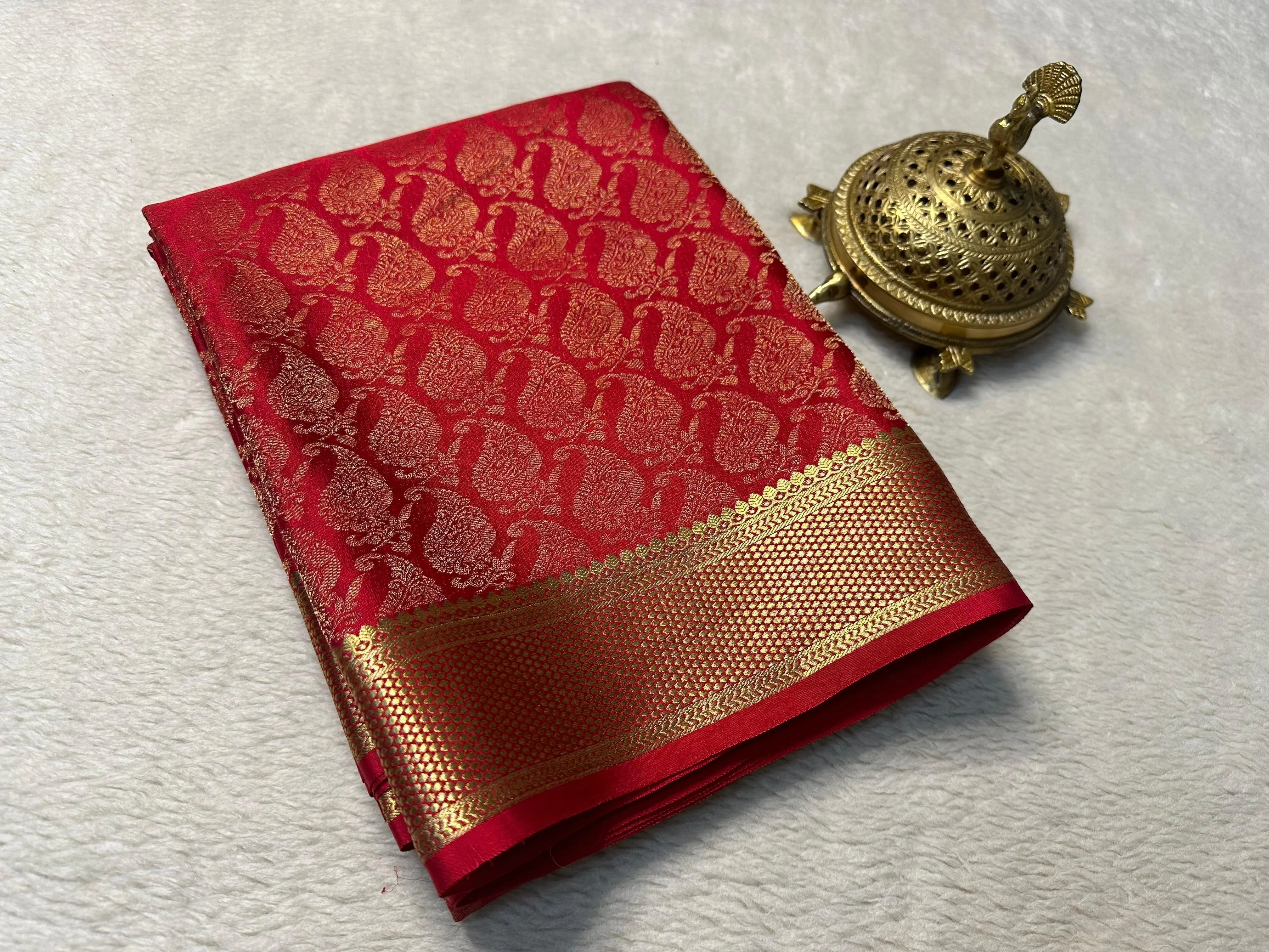 Shop Luxurious Lace: Pure Mysore Silk for Celebrations
