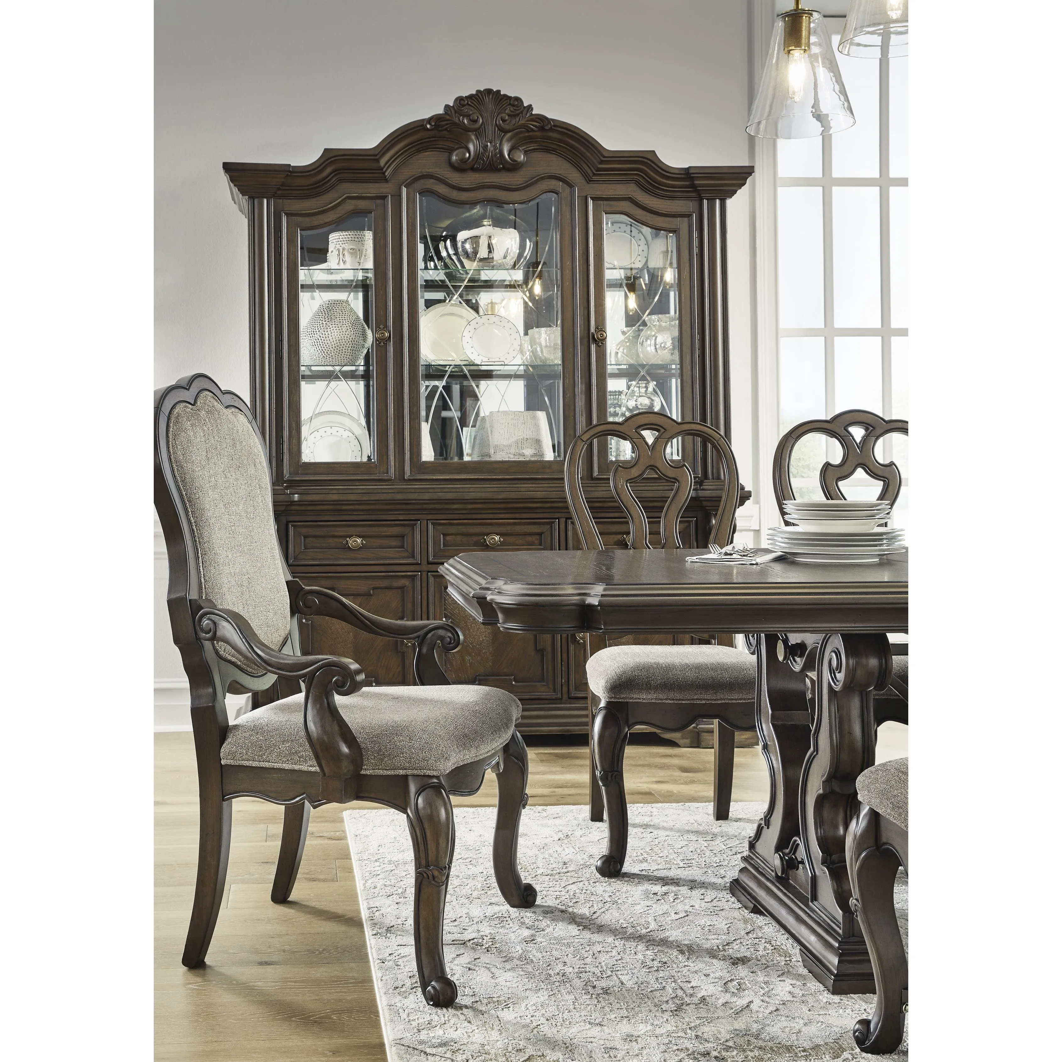 Signature Design by Ashley Maylee Buffet D947-80
