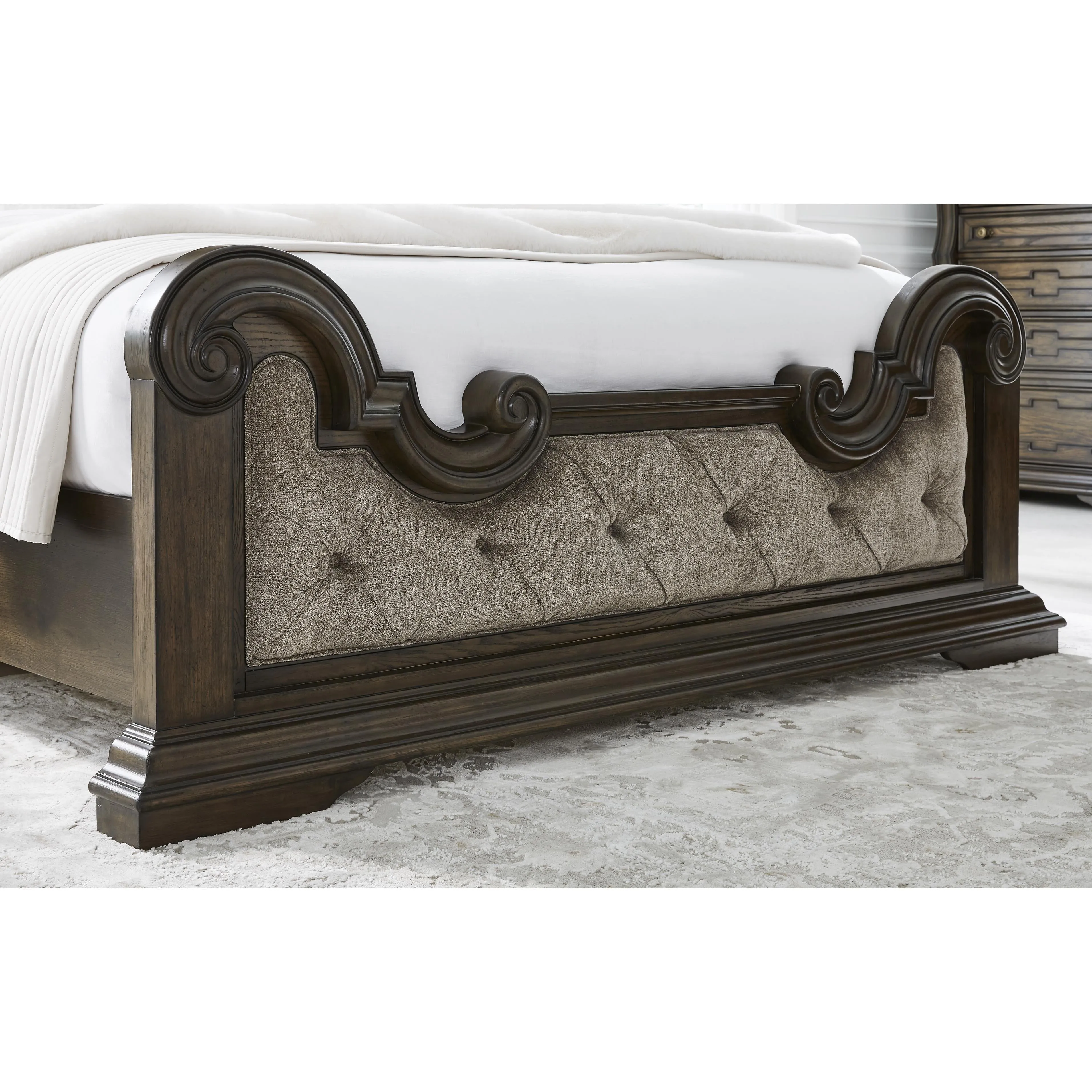 Signature Design by Ashley Maylee Queen Upholstered Panel Bed B947-54/B947-57/B947-97