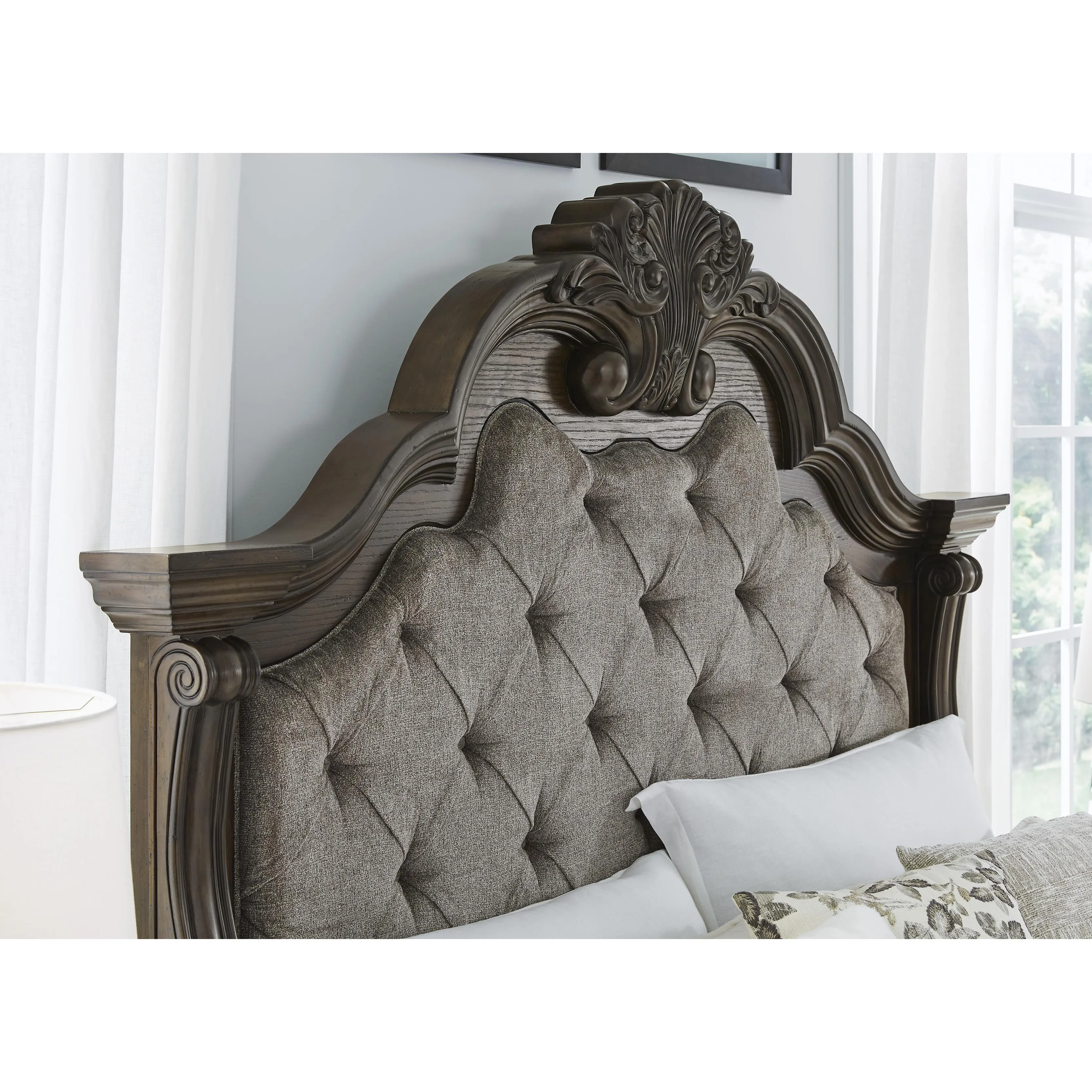 Signature Design by Ashley Maylee Queen Upholstered Panel Bed B947-54/B947-57/B947-97