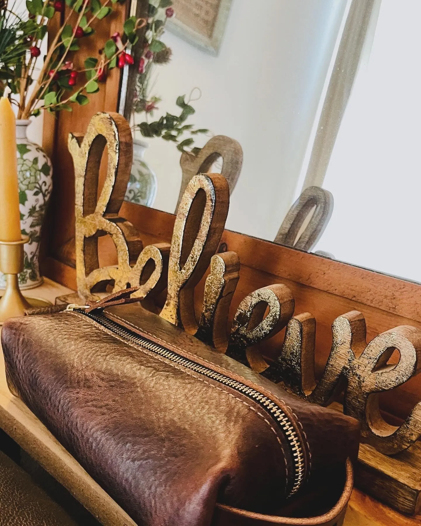 Simple Leather Dopp Kit