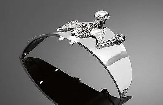 Skeleton Skull Chrome Statue Fender/Visor Ornament - L - Highway Hawk H66-071