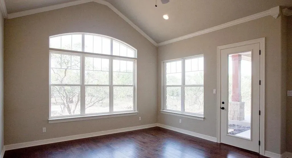 Spacious 3 Bedroom Home with Luxurious Features
