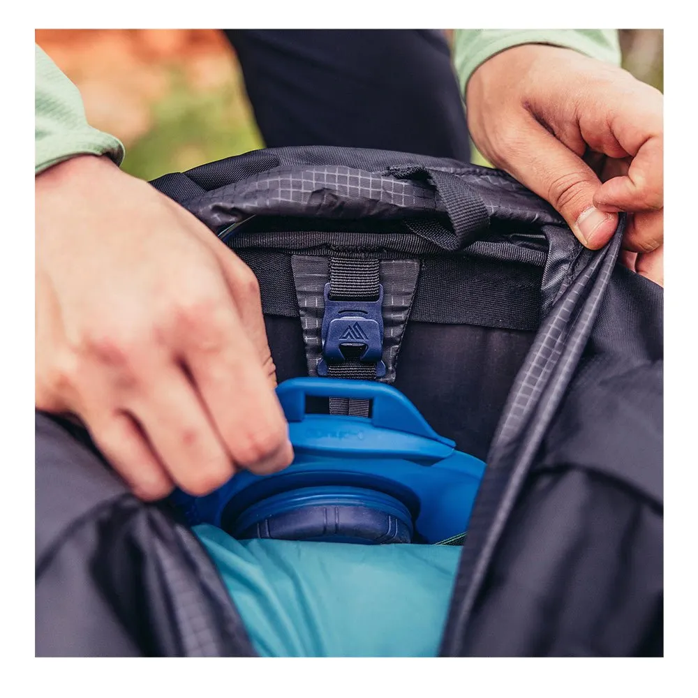 STOUT 35L BACKPACK