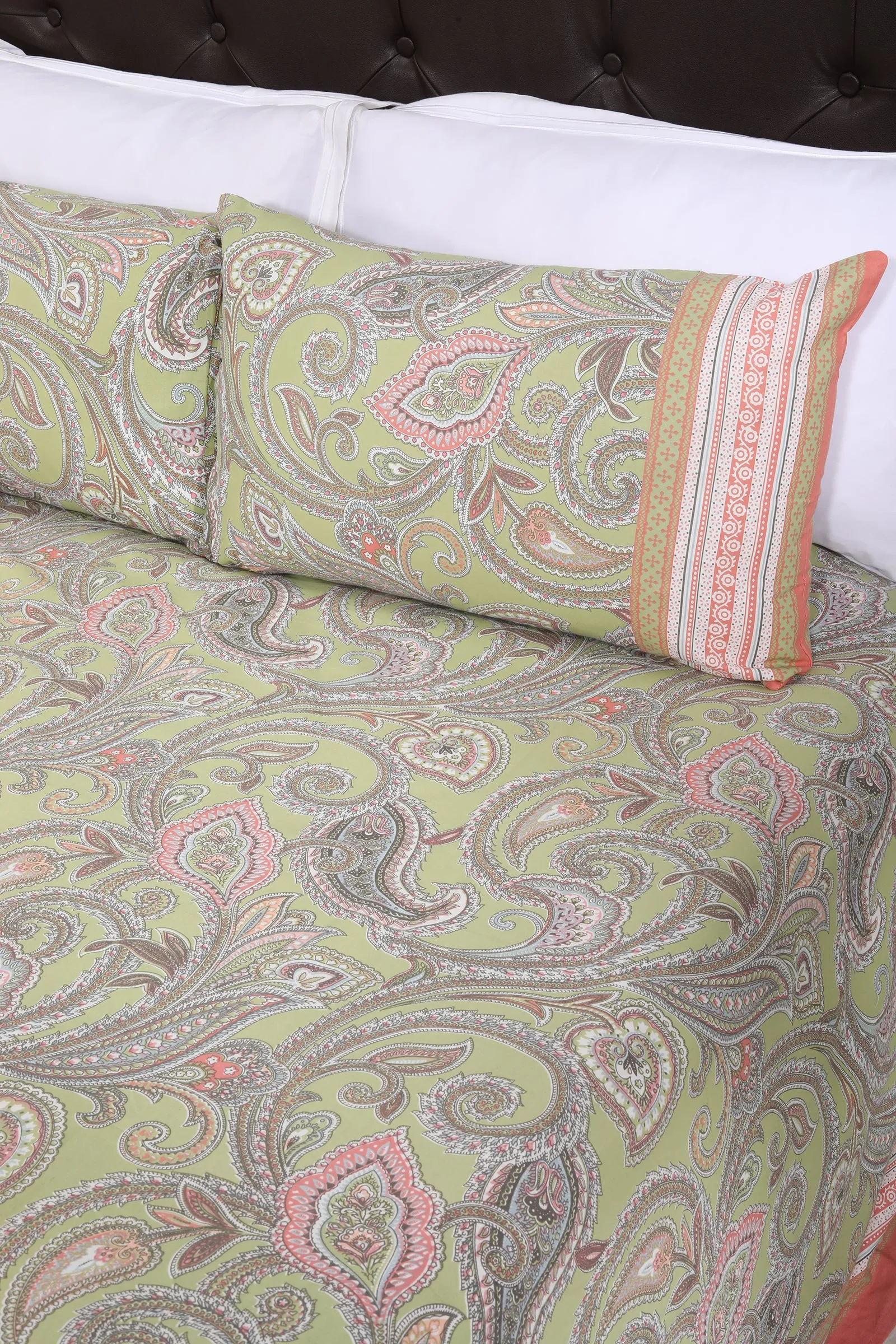 Surya Ornamental Cotton Bedsheet