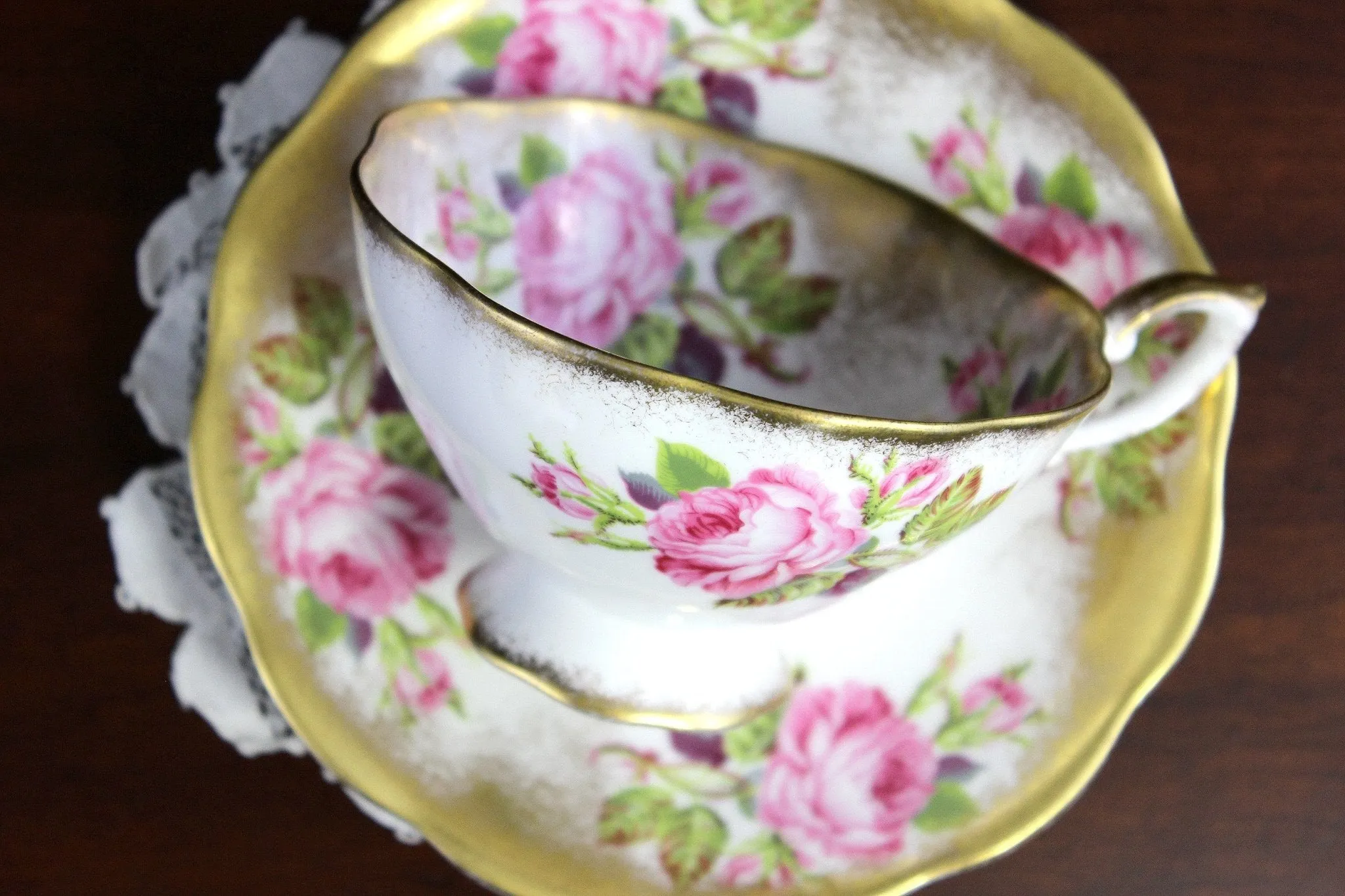 Tea Cup and Saucer, Superb Royal Standard 18208