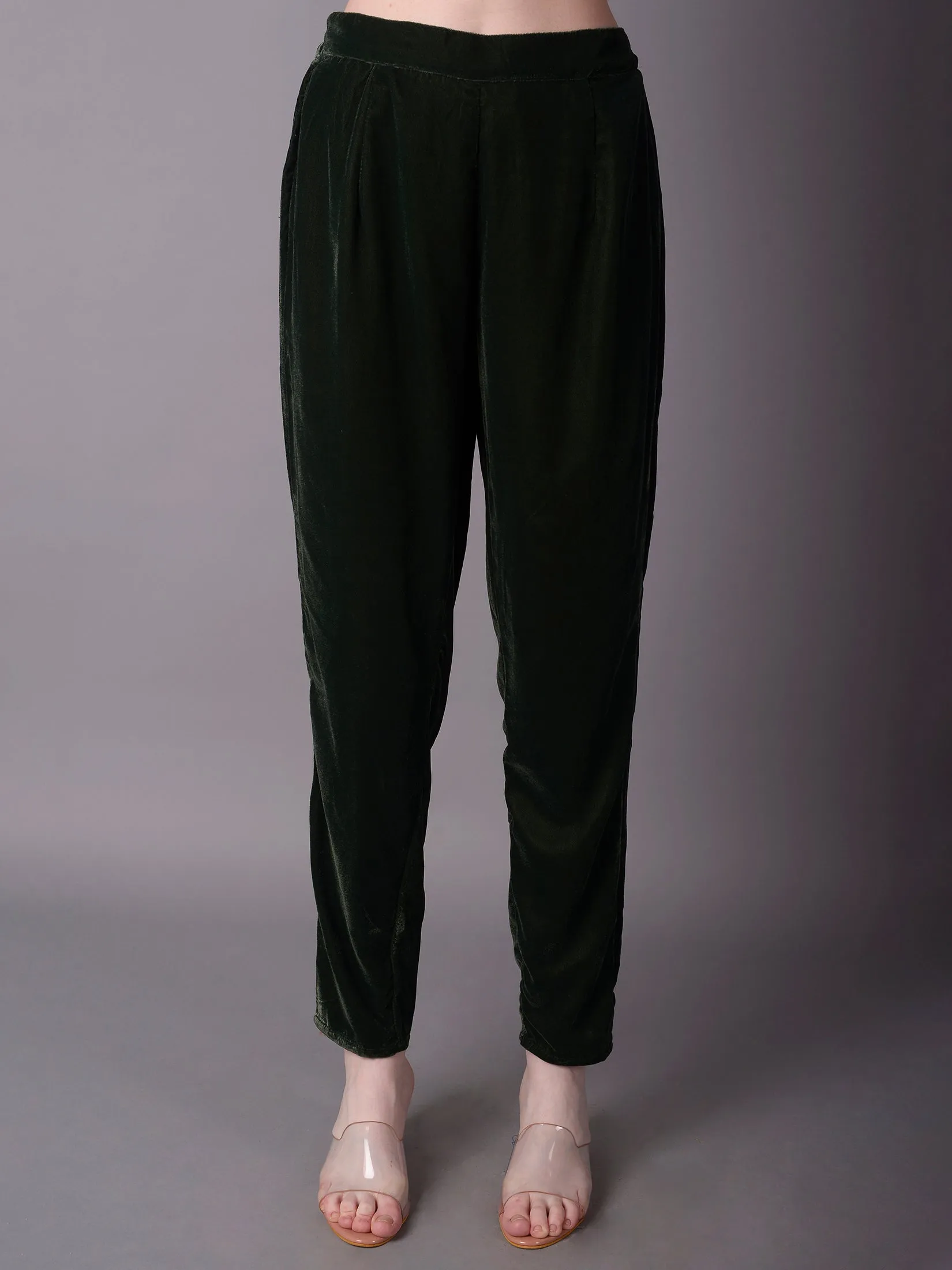 Women Green Straight Kurta Trouser Dupatta