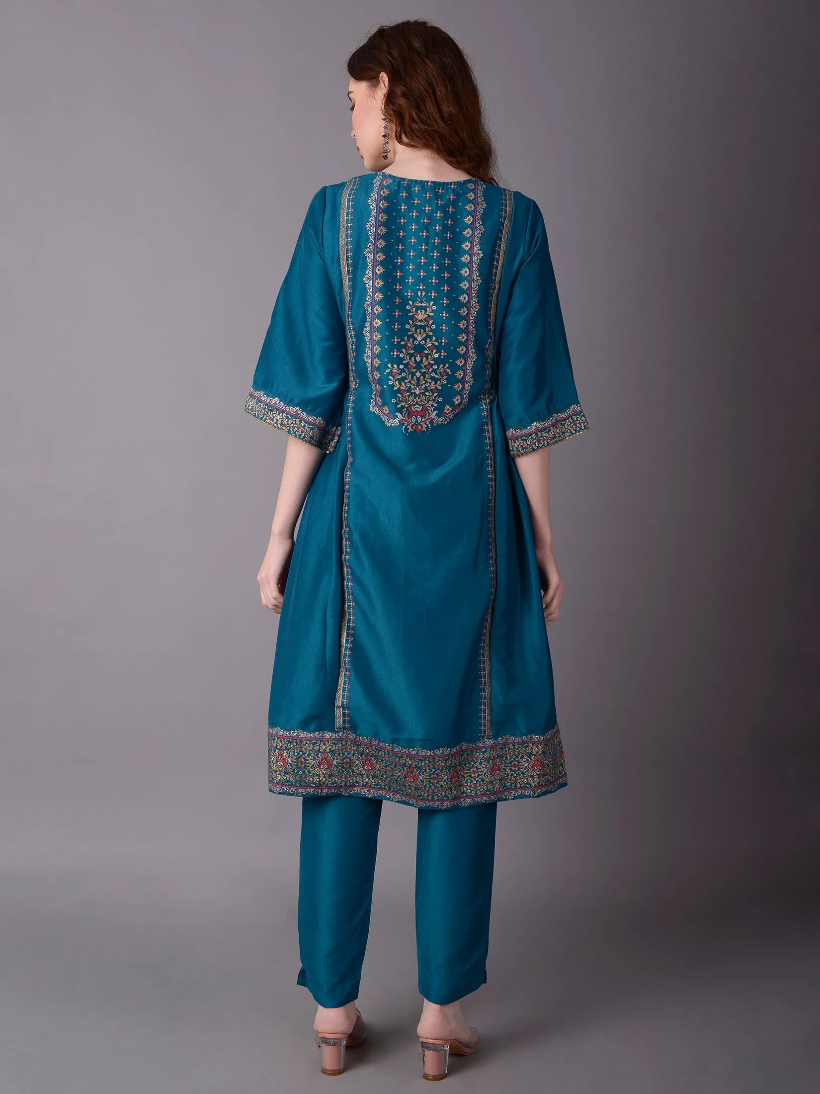 Women Turquoise Blue Ornamental Print Kurta With Trouser