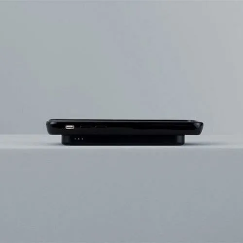 Woodie Milano Wireless Power Bank – Carbon look Ash